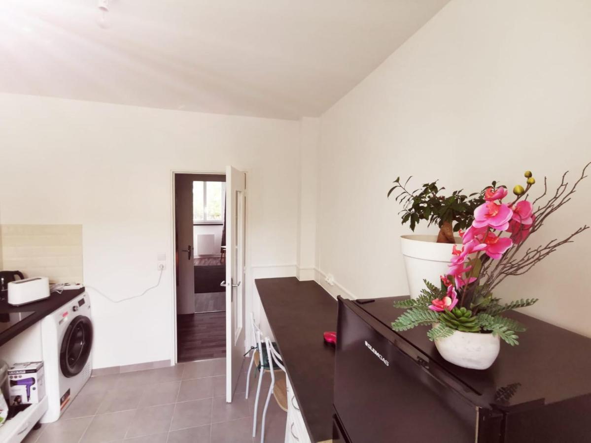 Appartement Pres De La Gare Rer C-Spacieux 4 Pieces Étampes Exterior foto